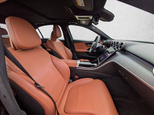Used 2025 Mercedes-Benz C 300 Sedan image 17