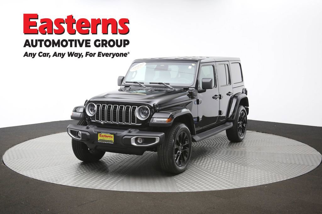 Used 2025 Jeep Wrangler Unlimited Sahara w/ Safety Group image 56