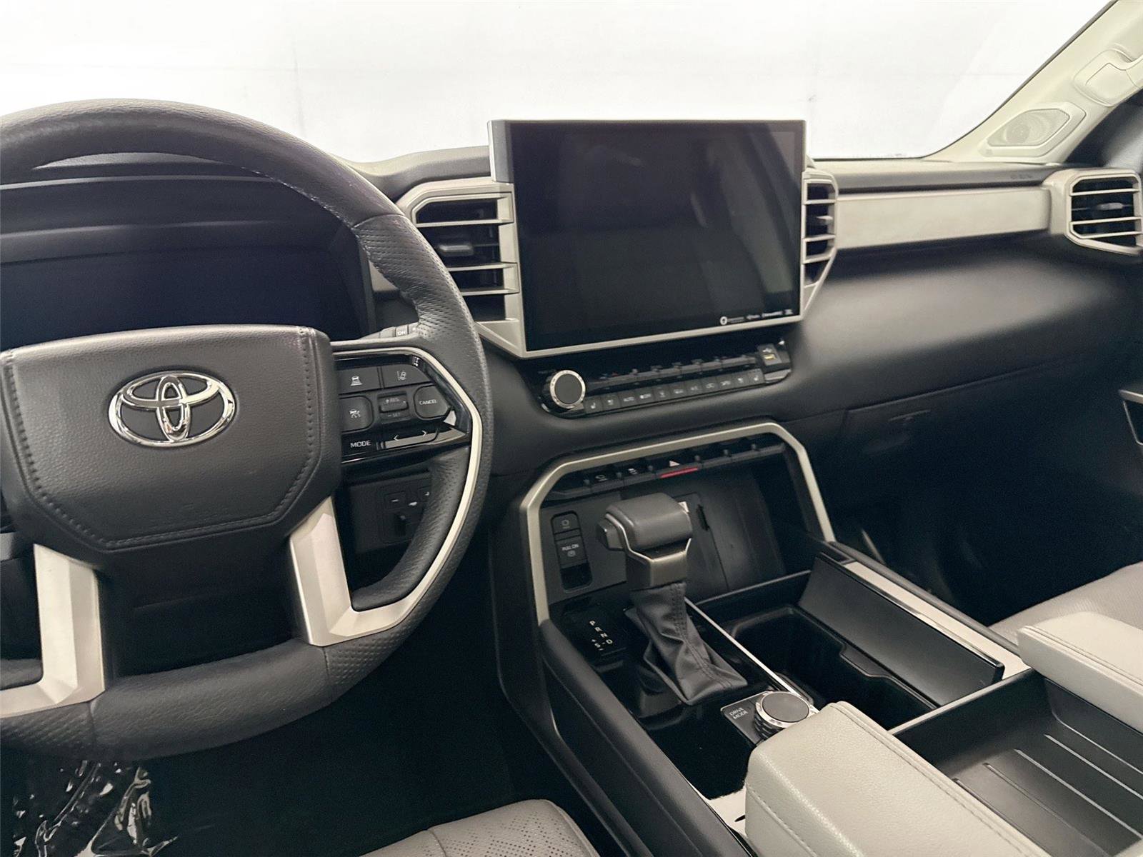 Certified 2023 Toyota Sequoia Limited RWD image 34