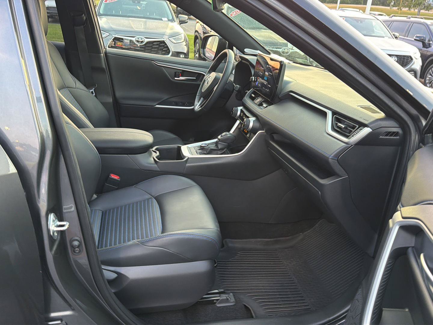 Certified 2025 Toyota RAV4 XSE AWD/4WD image 13