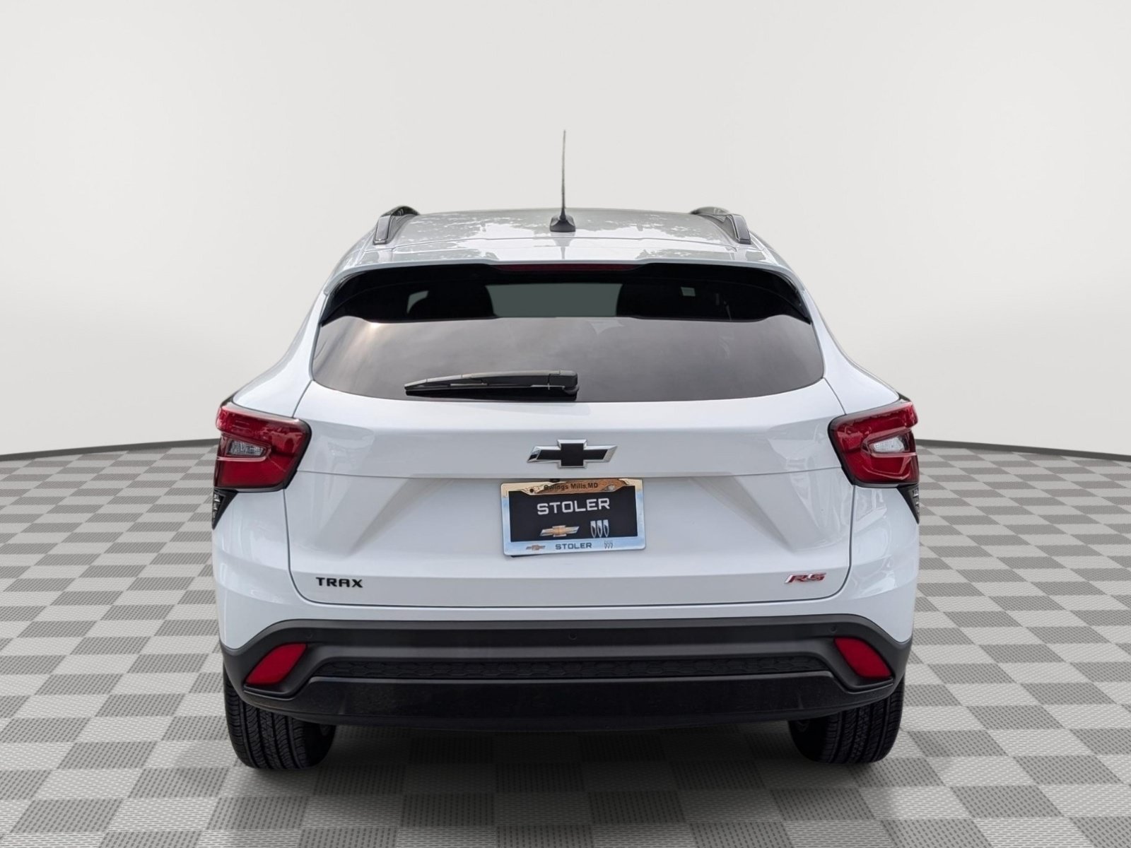 Used 2024 Chevrolet Trax RS w/ Sunroof Package FWD image 4