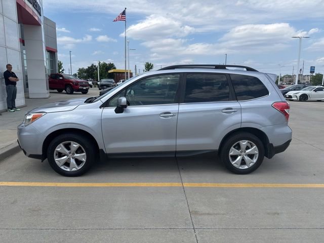 Used 2016 Subaru Forester 2.5i Limited w/ Popular Package #1 AWD/4WD image 2