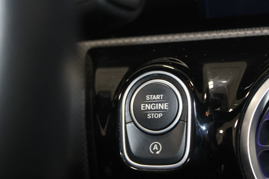 Used 2025 Mercedes-Benz CLA 250 image 39
