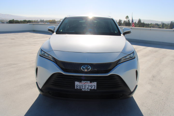 Certified 2021 Toyota Venza LE w/ Carpet Mat Package (TMS) AWD/4WD image 7