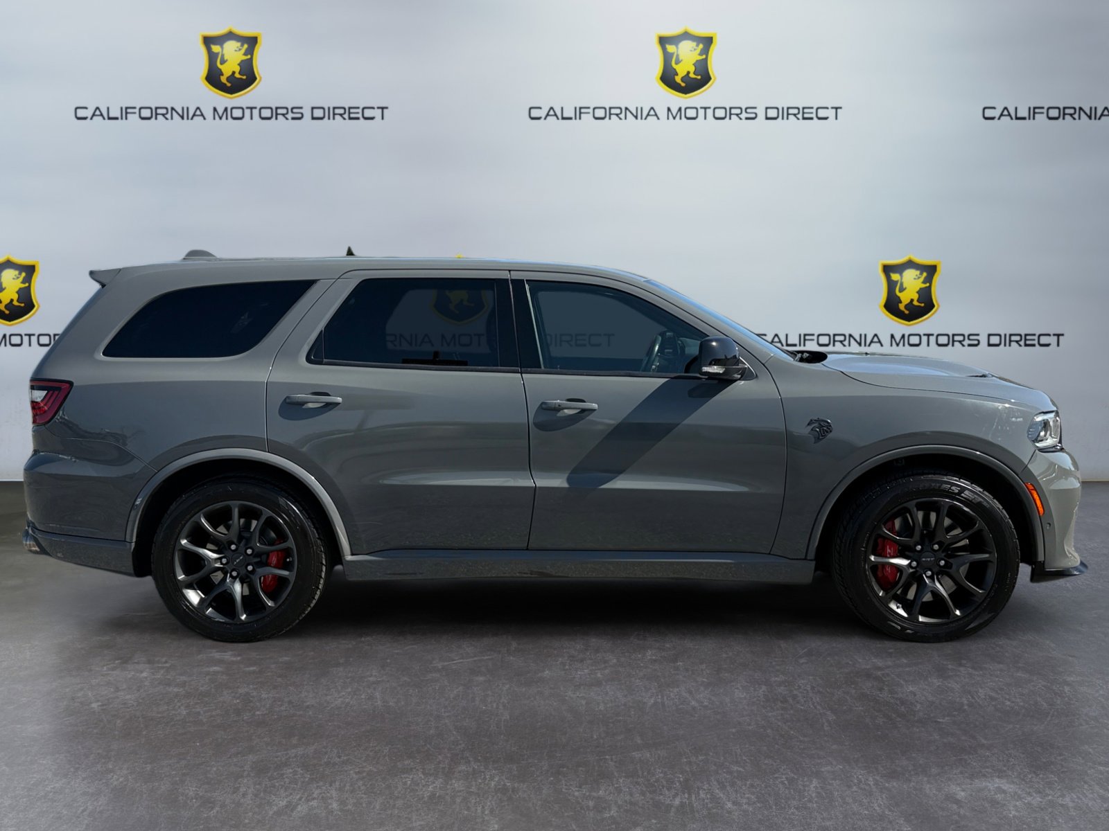 Used 2021 Dodge Durango SRT Hellcat w/ Technology Group AWD/4WD image 6