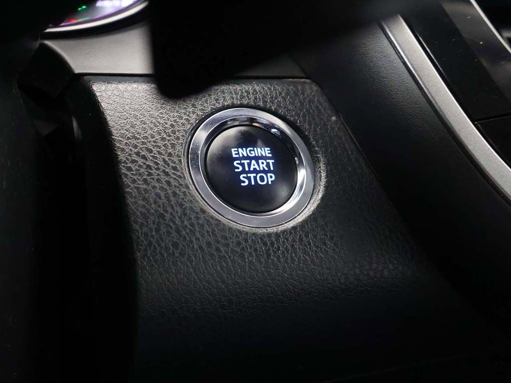 Used 2021 Toyota Camry XSE FWD image 26