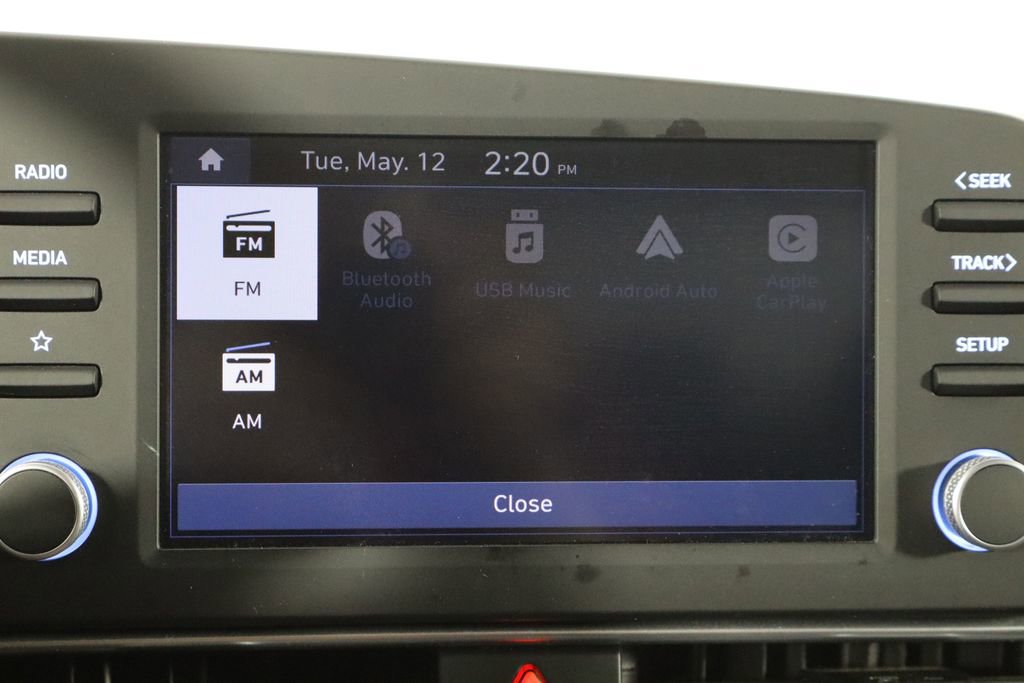 Used 2025 Hyundai Elantra SE FWD image 32