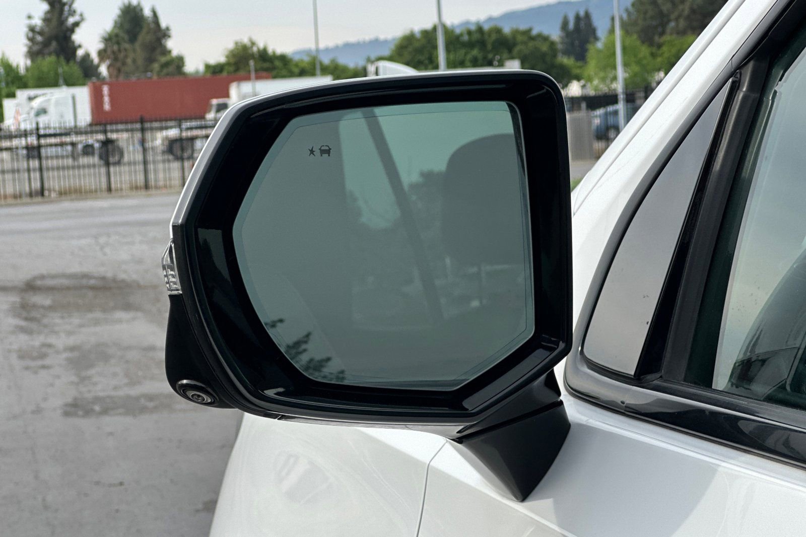 Used 2021 Chevrolet Tahoe RST w/ Luxury Package image 54