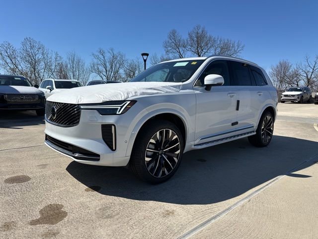 New 2026 Volvo XC90 B6 Plus w/ Protection Package image 3