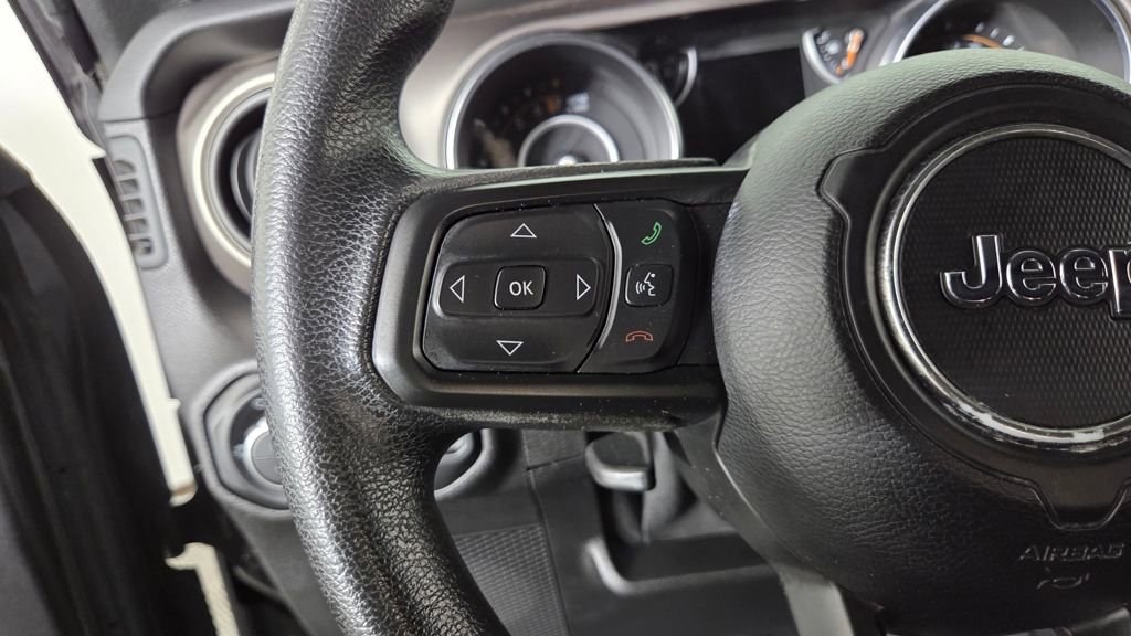 Used 2021 Jeep Gladiator Sport w/ Trailer Tow Package image 16