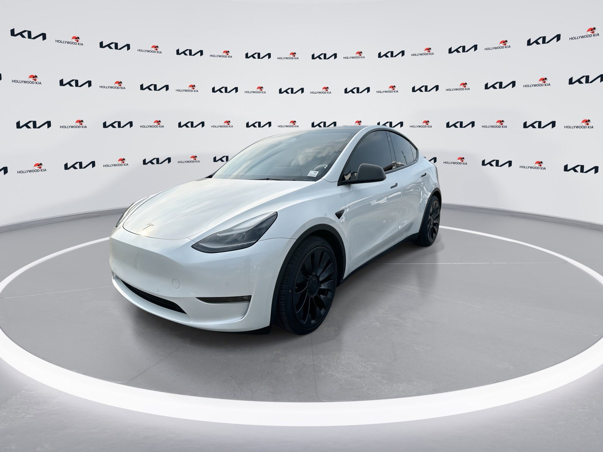Used 2022 Tesla Model Y Performance AWD/4WD image 4