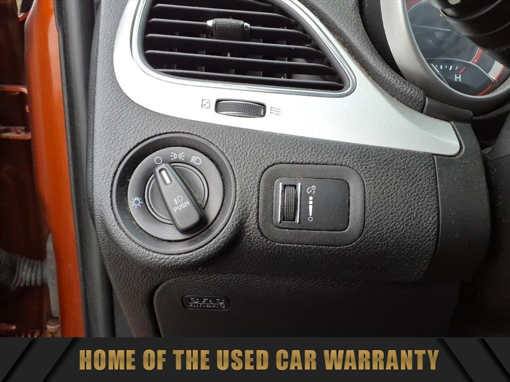 Used 2013 Dodge Journey SXT w/ Flexible Seating Group image 18