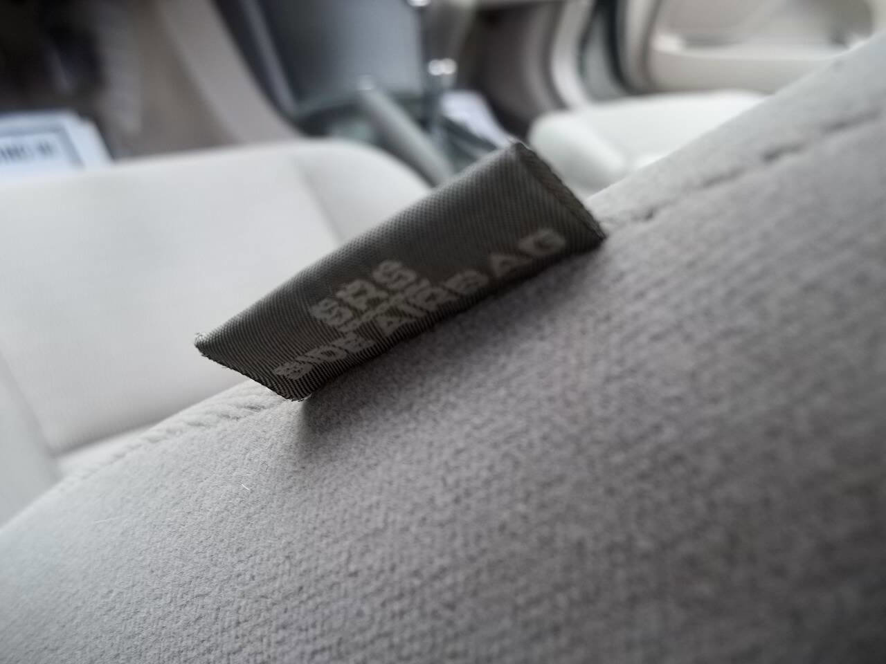 Used 2005 Toyota Camry LE image 14