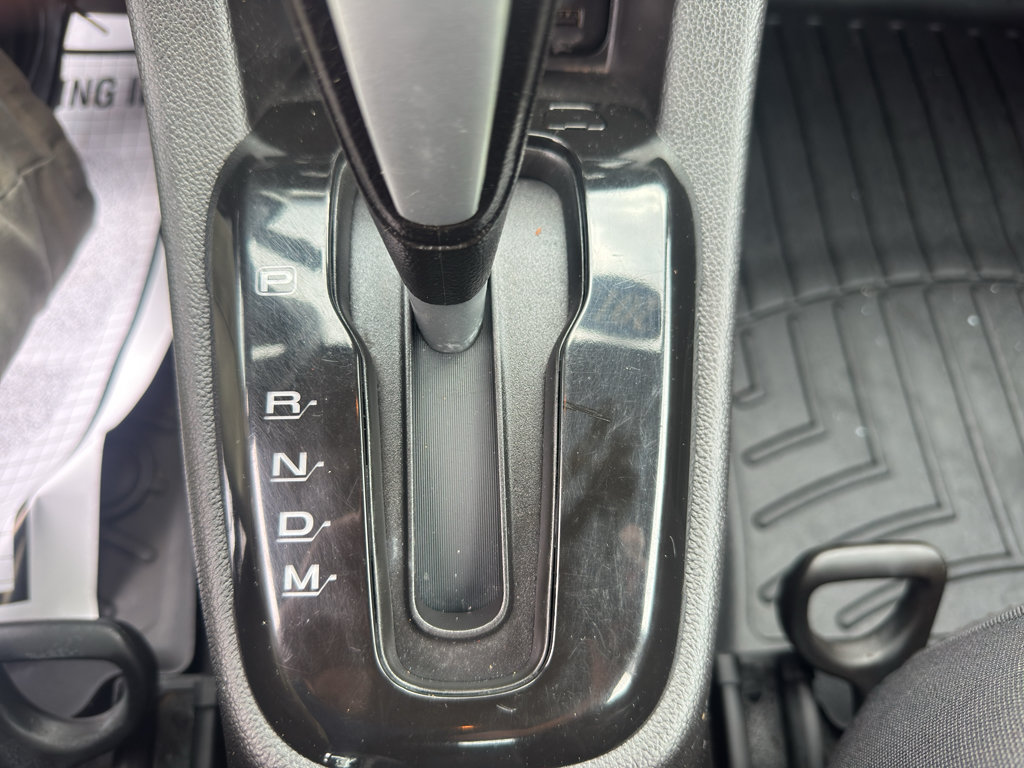 Used 2017 Chevrolet Sonic LT FWD image 14