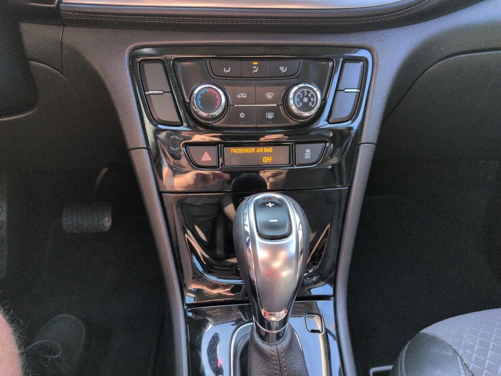 Used 2019 Buick Encore Preferred FWD image 18