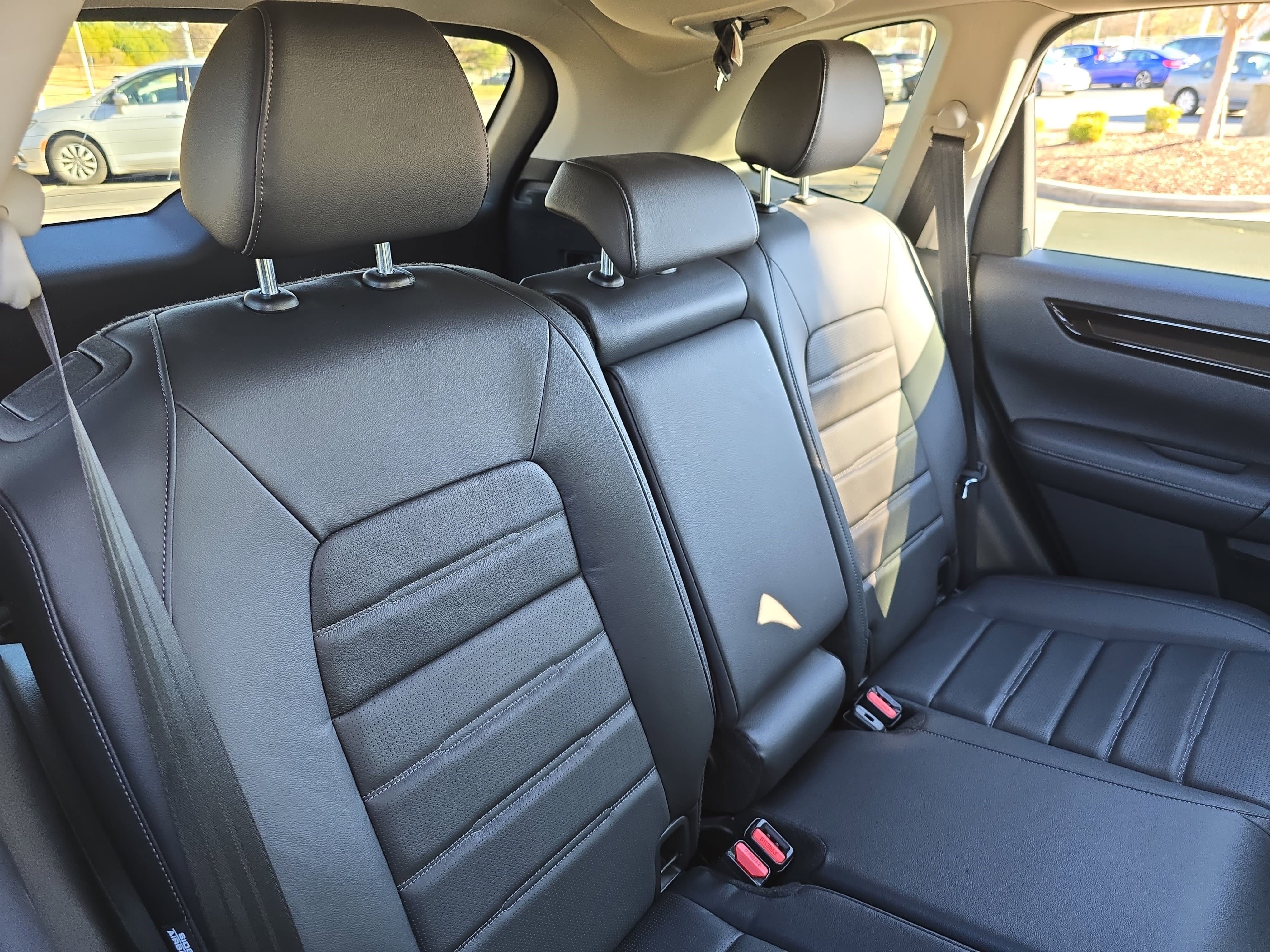 Used 2025 Honda CR-V EX-L image 12