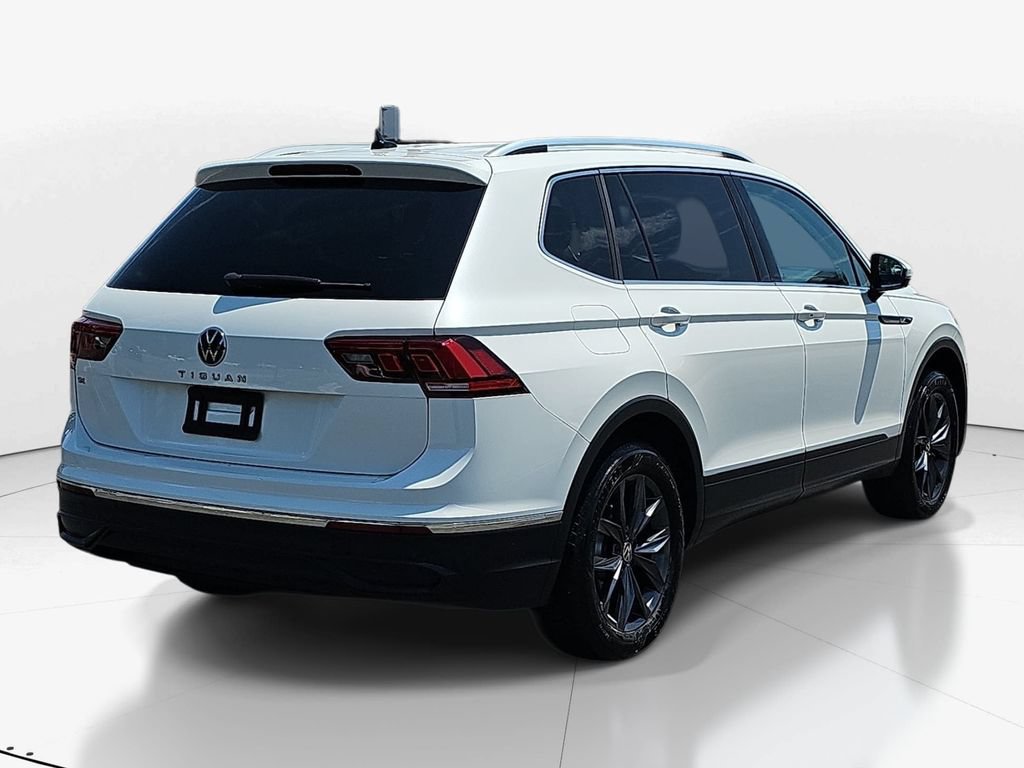 Used 2023 Volkswagen Tiguan SE FWD image 6