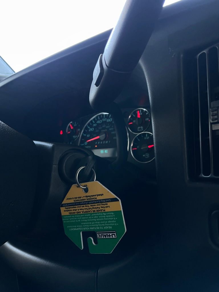 Used 2024 GMC Savana 2500 w/ Driver Convenience Package image 19