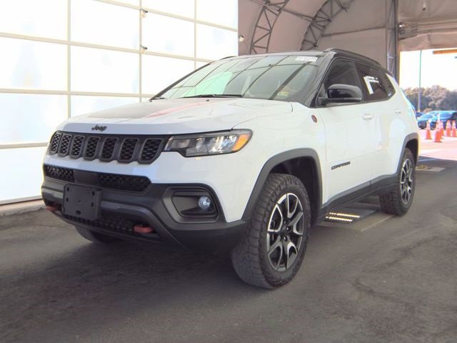 Used 2024 Jeep Compass Trailhawk