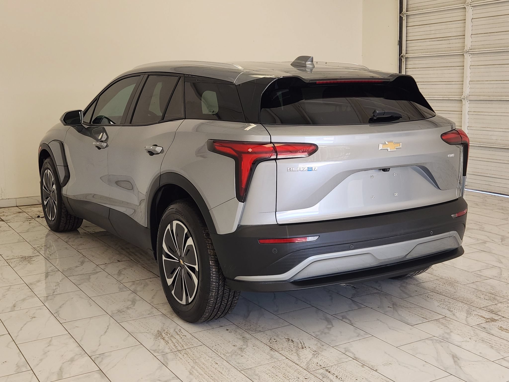 Used 2024 Chevrolet Blazer EV LT AWD/4WD image 7