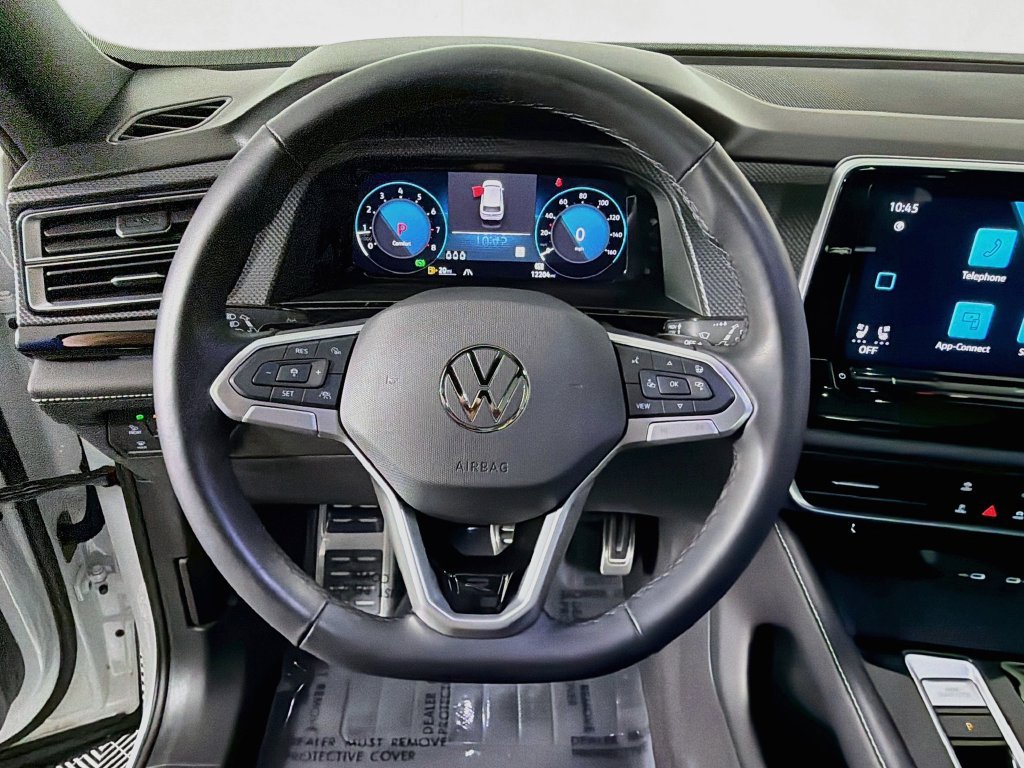 Used 2026 Volkswagen Atlas Cross Sport SEL Premium R-Line AWD/4WD image 11