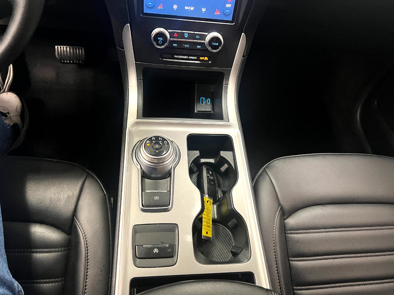 Used 2024 Ford Edge SEL image 50