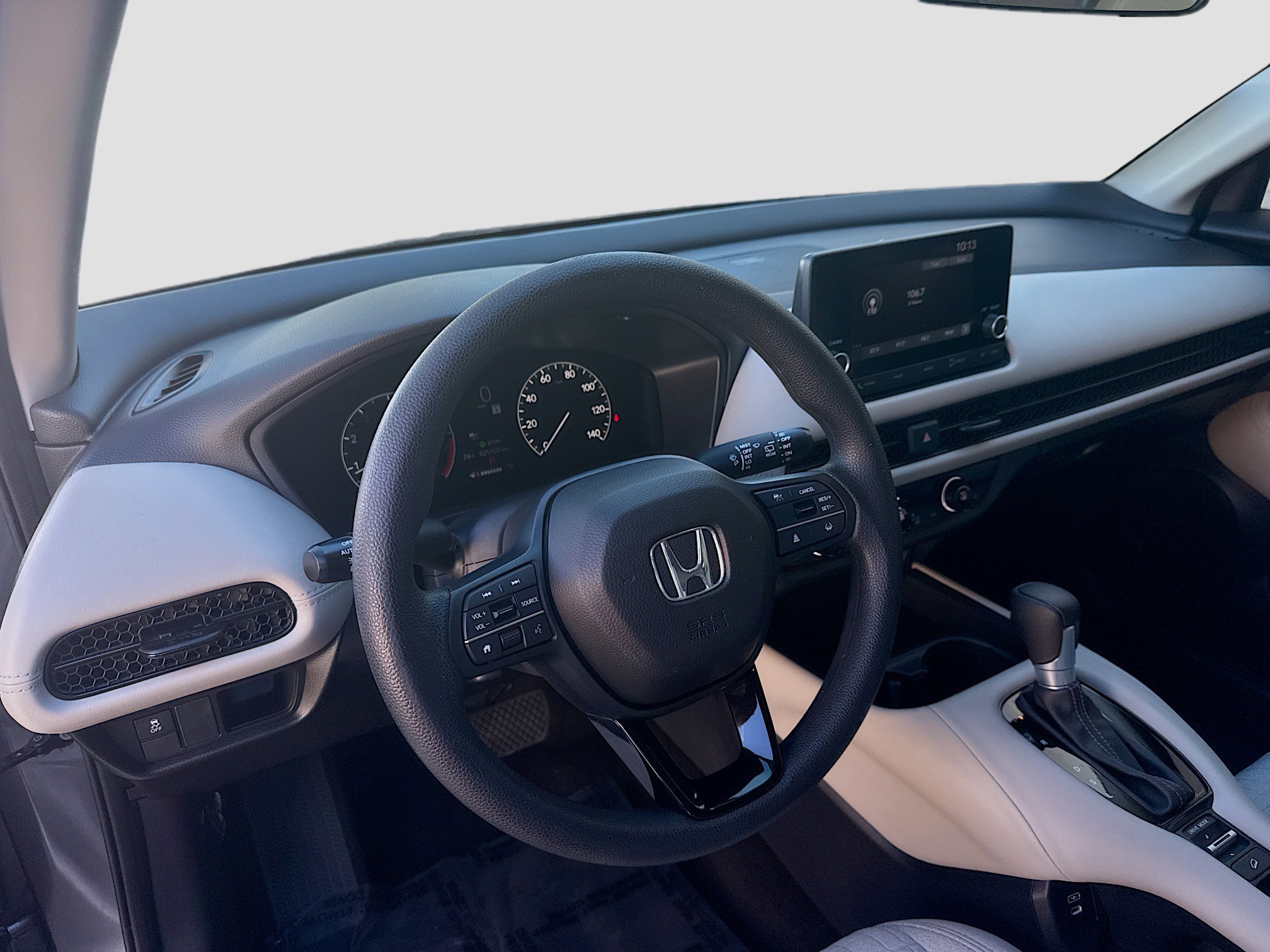 Used 2025 Honda HR-V LX image 7