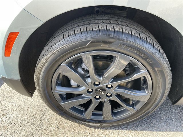 Used 2022 Chevrolet Equinox RS w/ Infotainment Package image 2