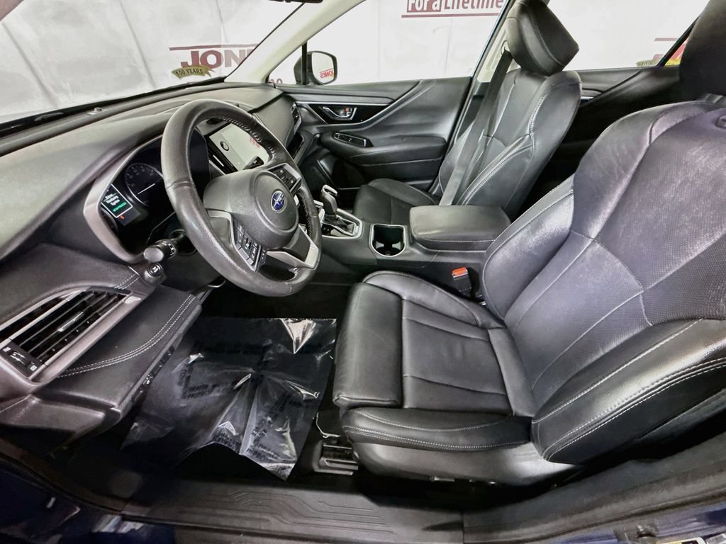 Used 2024 Subaru Legacy Limited AWD/4WD image 25