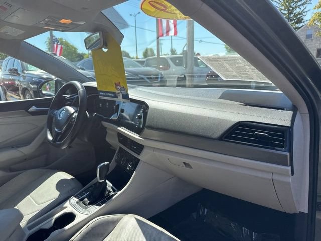 Used 2019 Volkswagen Jetta SEL Premium FWD image 19