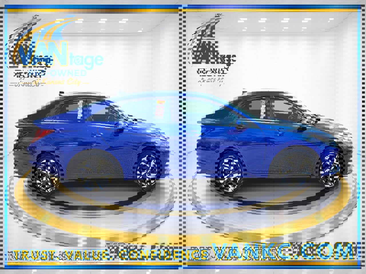 Used 2022 Hyundai Elantra SEL w/ Convenience + Premium Package image 5