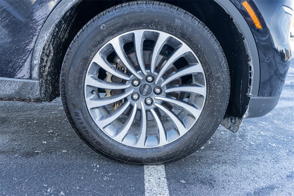 Used 2024 Lincoln Aviator Reserve AWD/4WD image 11