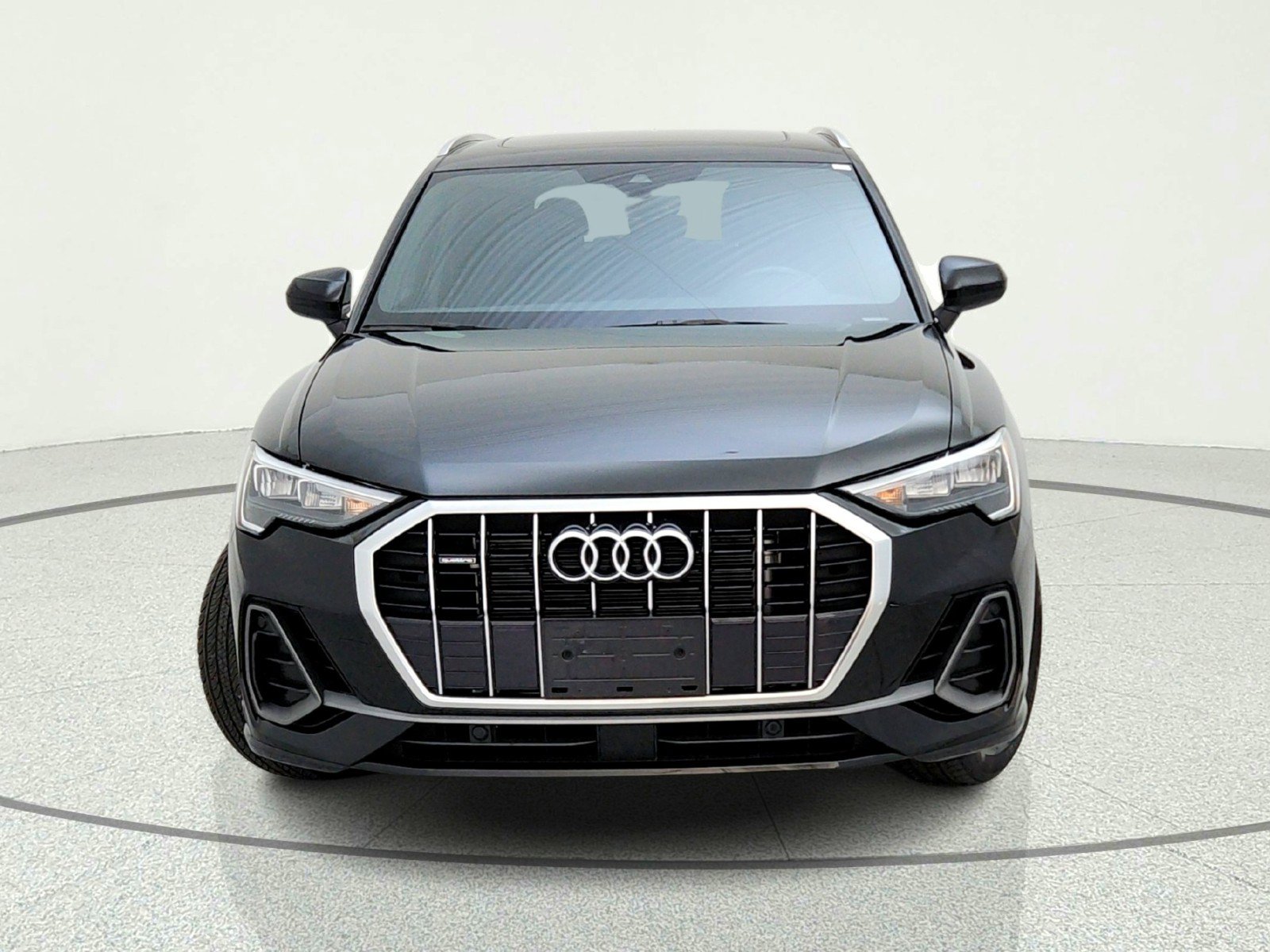 Used 2022 Audi Q3 2.0T Premium AWD/4WD image 3