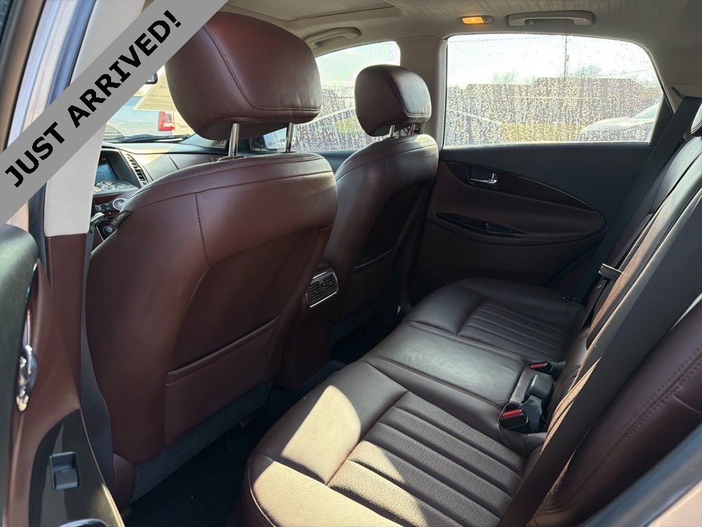 Used 2010 INFINITI EX35 Journey image 9