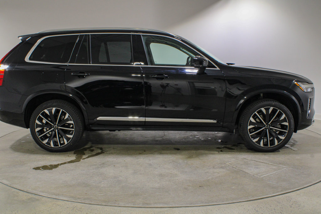 New 2026 Volvo XC90 B6 Plus w/ Protection Package Premier AWD/4WD image 6