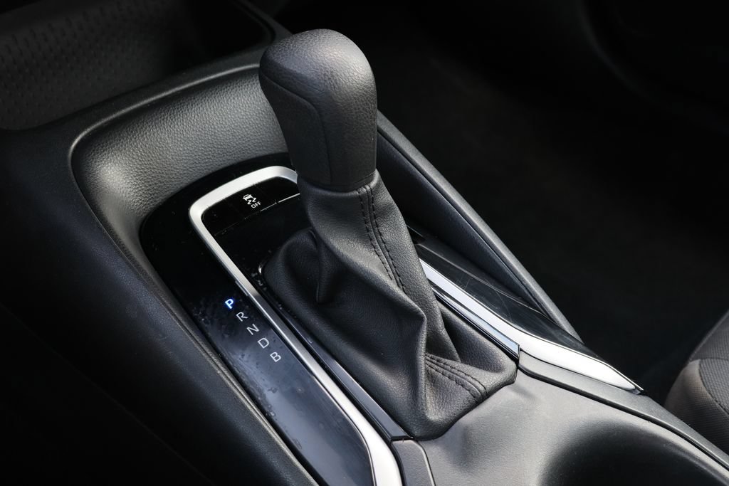 Used 2024 Toyota Corolla LE FWD image 18