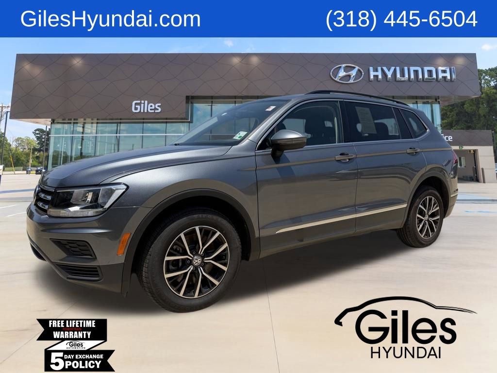 Used 2021 Volkswagen Tiguan SE AWD/4WD image 1
