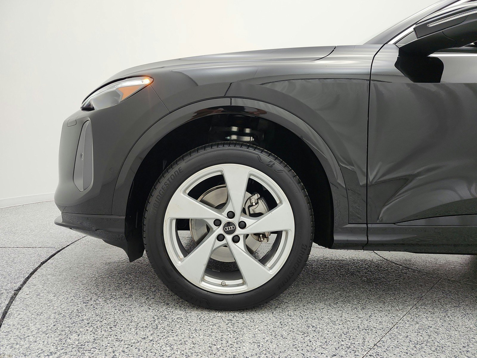 Used 2025 Audi Q5 Premium Plus w/ Premium Plus AWD/4WD image 18
