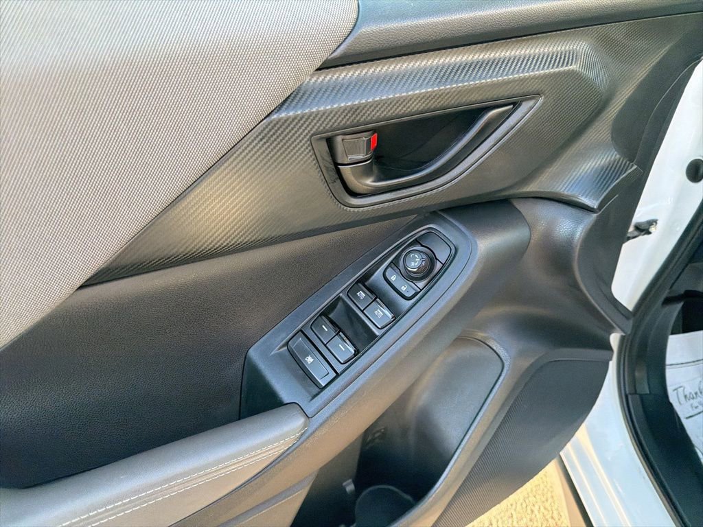 Used 2024 Subaru Crosstrek 2.0i Premium image 19