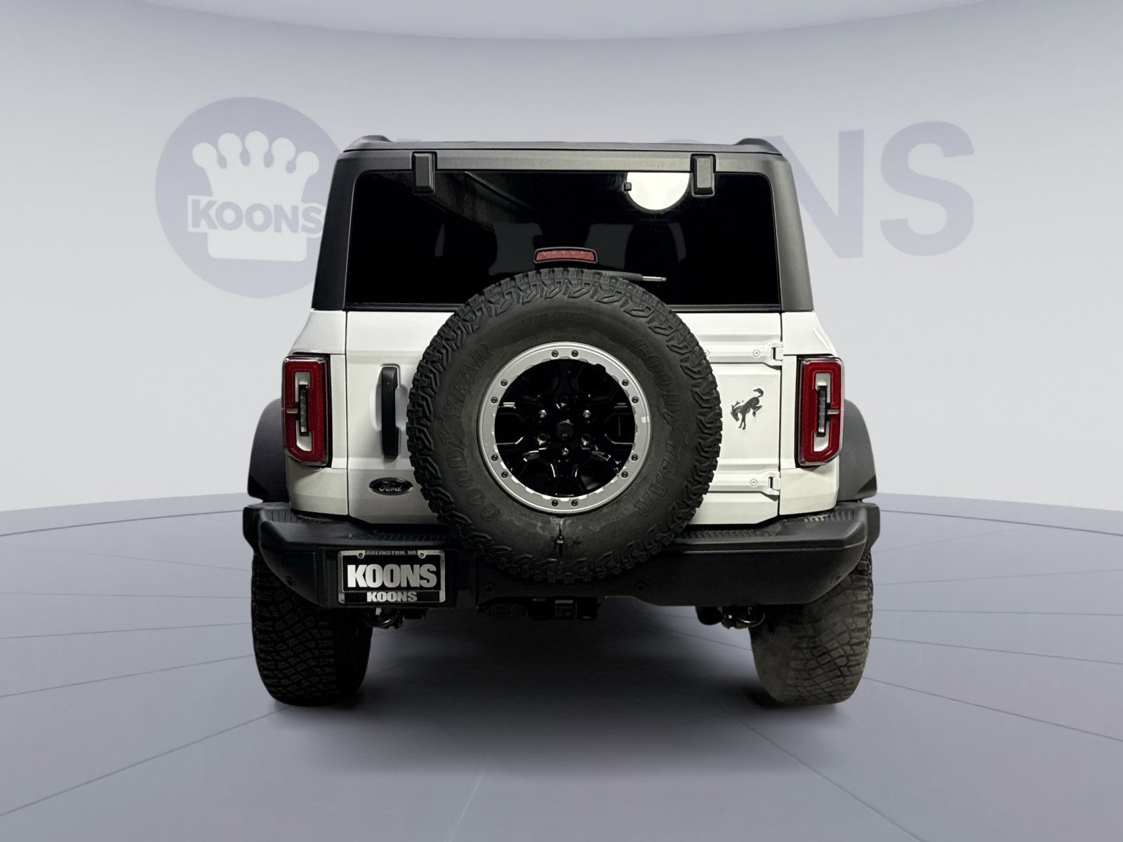 Used 2023 Ford Bronco Badlands image 11