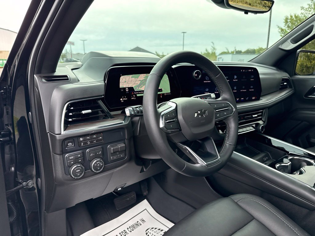 Used 2026 Chevrolet Tahoe Z71 w/ Z71 Off-Road Package AWD/4WD image 29