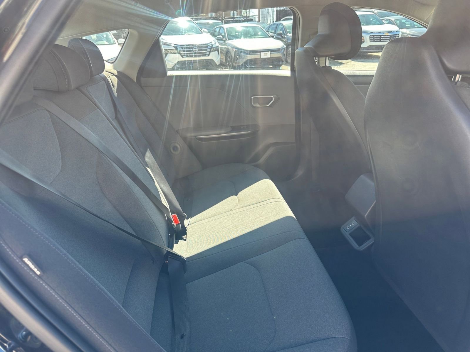 Used 2025 Kia K4 LXS image 36