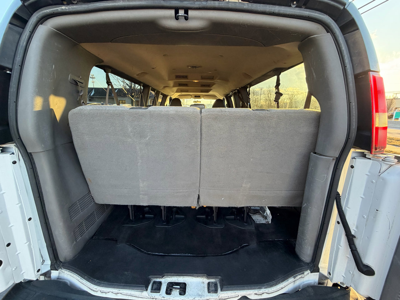 Used 2015 Chevrolet Express 3500 LT w/ LT Preferred Equipment Group RWD image 31