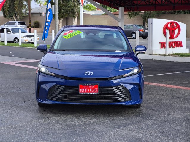 Used 2025 Toyota Camry LE FWD image 2