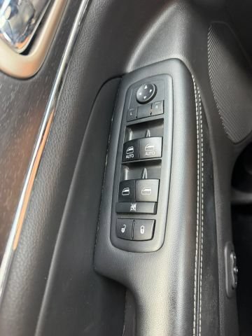 Used 2017 Jeep Grand Cherokee Limited AWD/4WD image 23