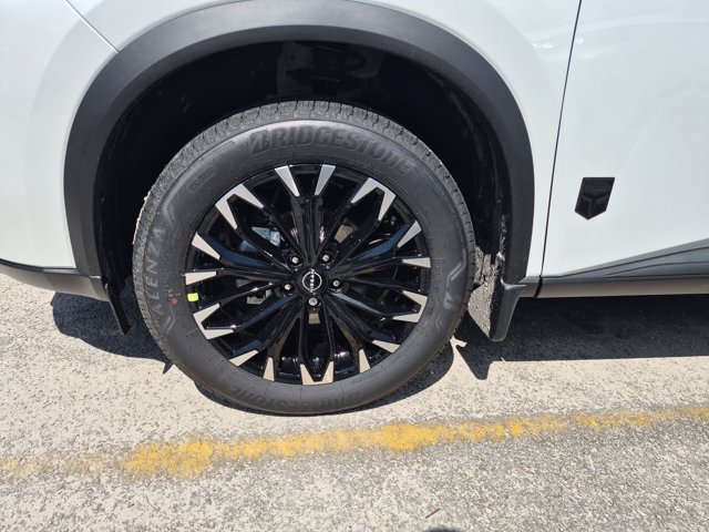 New 2027 Nissan Rogue SV FWD image 9