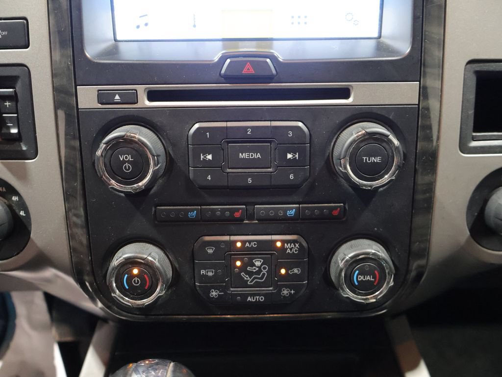 Used 2016 Ford Expedition Limited AWD/4WD image 35