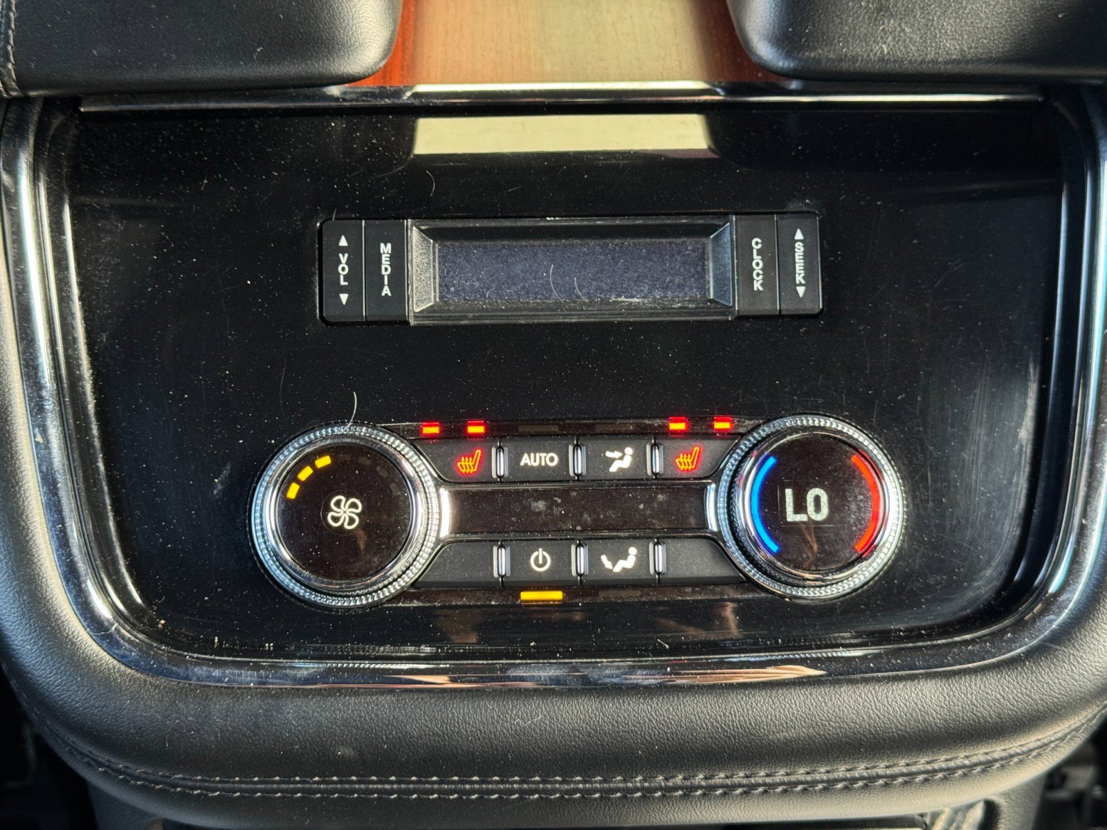 Used 2020 Lincoln Navigator L 4WD image 34