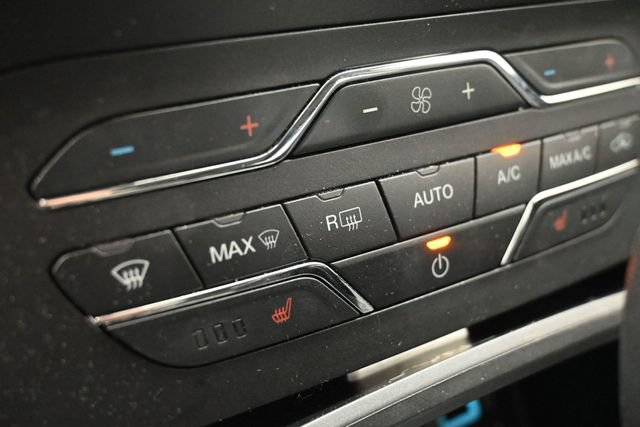 Used 2017 Ford Edge SEL w/ Equipment Group 201A AWD/4WD image 22
