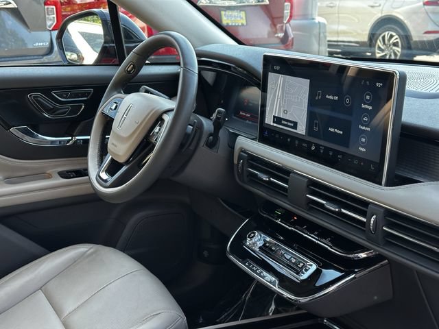 Certified 2023 Lincoln Corsair AWD w/ Equipment Group 101A image 33